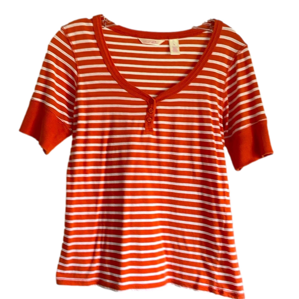 Derek Heart Woman's Top- size large
